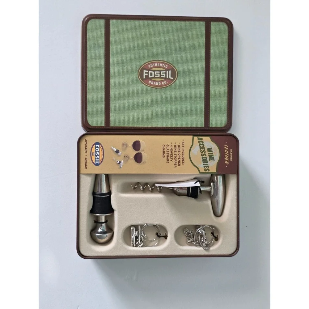 Fossil Silver Wine Accessory Kit Tin Corkscrew Stopper Charm Cork Opener Vintage
